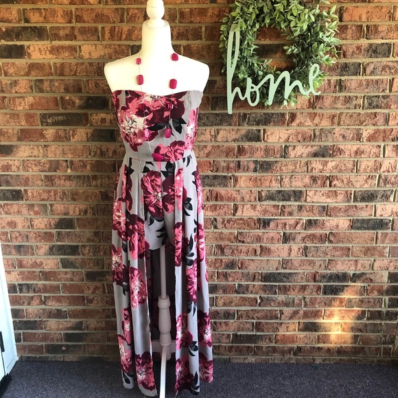 Charlotte Russe Dresses & Skirts - {CHARLOTTERUSSE} Gray Pink Floral Romper Dress